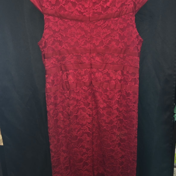 Dress Barn 22 Plus Size Red Lace A Line Cocktail Party Holiday Dress GUC - Picture 10 of 12